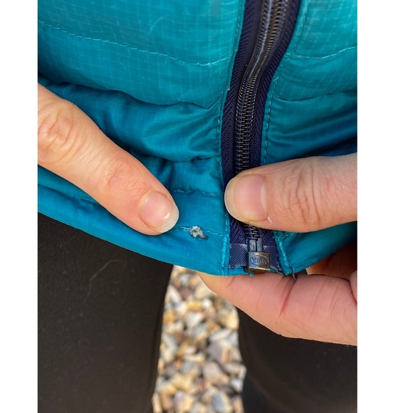 Patagonia down sweater zip up - Picture 5 of 6